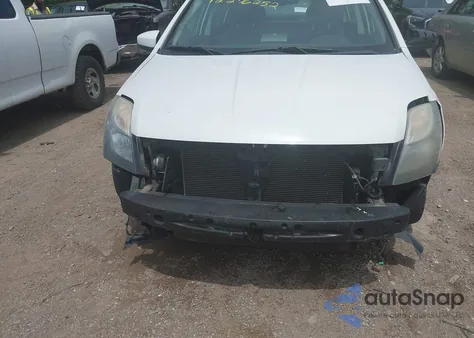 2011 Nissan Sentra 2.0Sr из США, поврежденный, VIN 3N1AB6AP2BL710412